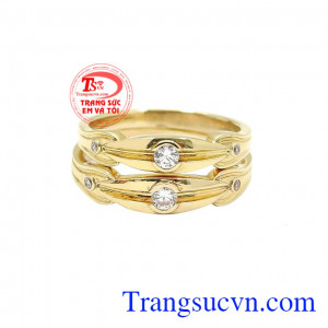 Nhẫn cưới tâm đầu ý hợp mang ý nghĩa đặc biệt với cặp vợ chồng. 