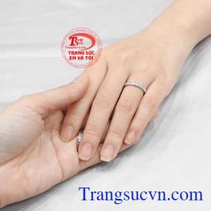 Nhẫn cưới vàng trắng ngọt ngào