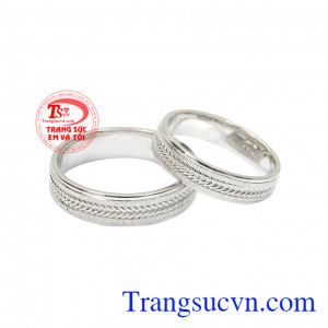 Nhẫn cưới vàng trắng thời trang