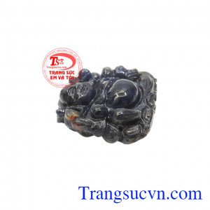 Phật di lặc sapphire đại lộc được nhiều khách hàng ưa chuộng hiện nay. 