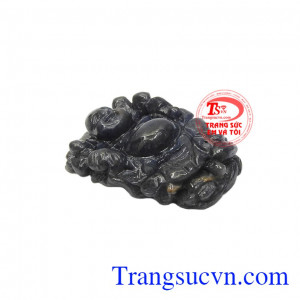 Phật di lặc sapphire vui vẻ, hoan hỉ giúp người dùng trở nên lạc quan và suy nghĩ tích cực. 