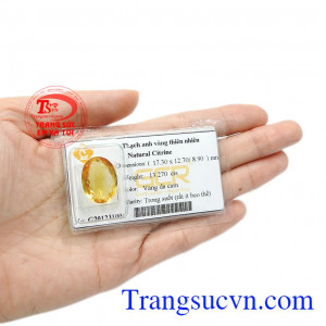 Viên thạch anh vàng được coi là đá hộ mệnh cho người sinh tháng 11. Thạch anh vàng thiên nhiên ép vỉ