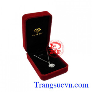 Bộ mặt dây vàng trắng hoa tuyết