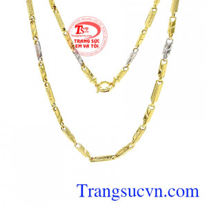 Dây chuyền vàng tây phái mạnh tinh tế.