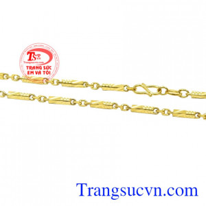 Dây chuyền vàng thời thượng nhận đặt chế tác theo yêu cầu.