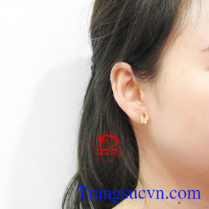 Hoa tai vàng hồ điệp