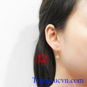 Hoa tai vàng tây đáng yêu