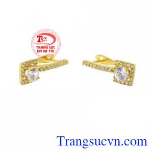 Hoa tai vàng tây trang nhã mẫu trang sức xu hướng dành cho phái đẹp.