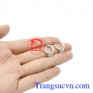 Hoa tai vàng trắng dễ thương được bảo hành uy tín, giao hàng trên toàn quốc. 