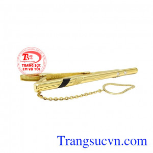 Với phái mạnh, kẹp cà vạt giúp cho phái mạnh có được vẻ bên ngoài hoàn hảo, hiện đại và lịch lãm. Kẹp caravat kim cương đẹp