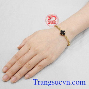 Lắc tay bi may mắn