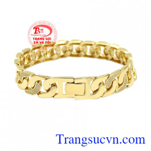 Chiếc lắc tay nam này sẽ giúp cánh mày râu trẻ trung và thời trang hơn, giúp các chàng trở nên đặc biệt trong mắt người ấy.