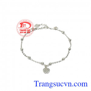 Lắc tay trái táo dễ thương