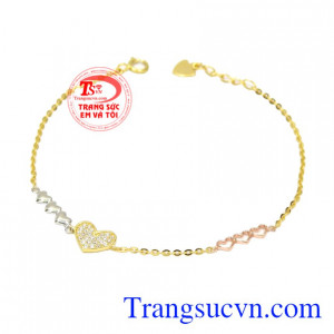 Lắc tay trái tim yêu thương