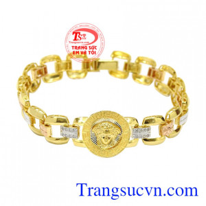 Lắc tay vàng tây thương hiệu được chế tác tinh xảo từ vàng 18k chất lượng, bền đẹp.