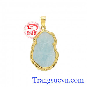 Mặt dây nam tỳ hưu aquamarine được chế tác vô cùng tỉ mỉ, tinh xảo.