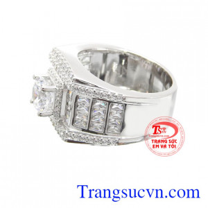 Nhẫn bạc nam tinh tế phái mạnh.
