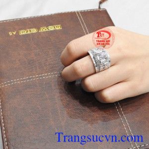 Nhẫn nam bạc mạnh mẽ