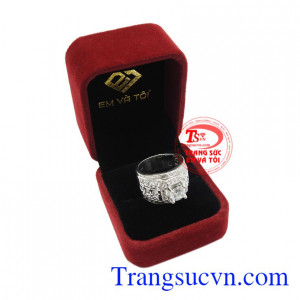 Nhẫn nam bạc mạnh mẽ