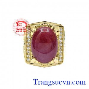 Chiếc nhẫn được kết hợp đá ruby sao cùng kim cương thiên nhiên sang trọng, đẳng cấp và hợp mệnh. Nhẫn nam ruby sao quyền lực