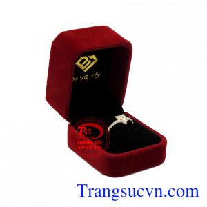 Nhẫn nữ ngôi sao xinh xắn