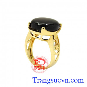 Nhẫn nữ sapphire sao quý phái là món quà ý nghĩa dành tặng tới phái đẹp.