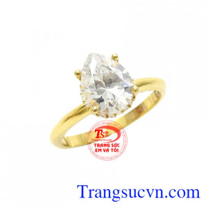 Không những vậy các nàng có thể thỏa sức kết hợp với nhiều kiểu trang phục theo các phong cách khác nhau.