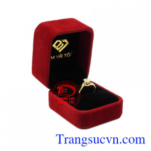 Nhẫn nữ vàng màu thanh tú