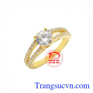 Nhẫn vàng nữ sang trọng được chế tác từ vàng tây 10k bền đẹp. 