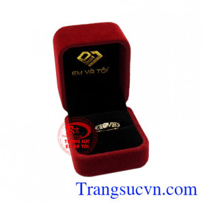 Đây cũng là một gợi ý hay để dành tặng phái đẹp trong những ngày lễ hoặc các dịp đặc biệt. Nhẫn vàng nữ tình yêu