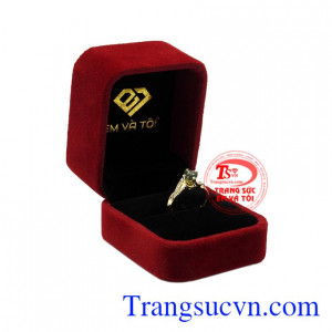 Nhẫn vàng Sapphire quý cô