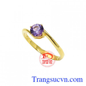 Do vậy các sản phẩm gắn đá thạch anh tím rất được ưa chuộng và hợp phong thủy.