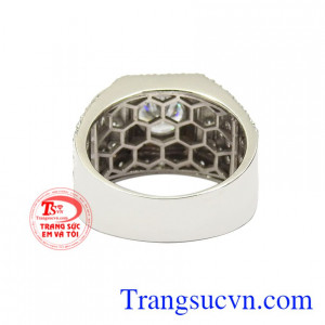 Nhẫn vàng trắng nam lịch lãm chất lượng.