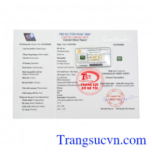 Đá tourmaline màu xanh đại diện cho năng lượng sống, sự phát triển và thịnh vượng. Tuamalin thiên nhiên kiểu đẹp