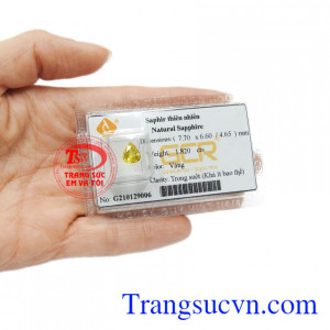 Trong phong thủy, người ta tin rằng mang đá sapphire bên mình giúp xua đuổi điều không may và cải thiện sức khỏe.