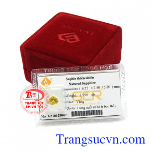 Sản phẩm có thể gắn trên trang sức vàng và bạc phù hợp với người mang mệnh Kim và Thổ.