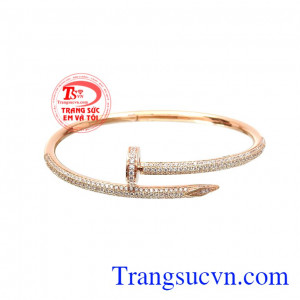 Vòng tay đinh vàng hồng cá tính