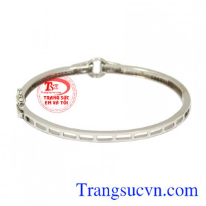 Vòng tay nữ phong cách nhận đặt chế tác theo yêu cầu, thanh toán an toàn.