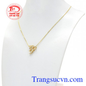 Đây quả là món quà sành điệu dành cho người con gái của bạn.