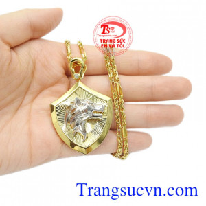 Bộ mặt dây sói dũng mãnh tinh xảo.