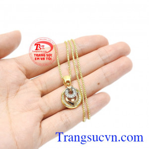 Sản phẩm bảo hành uy tín, giao hàng toàn quốc. Bộ trang sức nữ vàng tây sang trọng