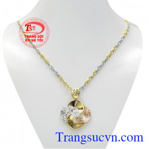 Bộ trang sức sang trọng vàng tây
