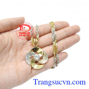 Bộ trang sức sang trọng vàng tây nhận đặt chế tác theo yêu cầu.