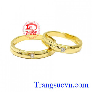 Bán Cặp nhẫn cưới vàng dành cho cặp đôi tình yêu nhẫn cưới vàng tây đảm bảo chất lượng,nhẫn cưới giá rẻ nhất hà nội.