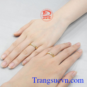 Cặp nhẫn cưới vàng