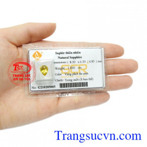 Về phương diện sức khỏe đá sapphire giúp người dùng cải thiện thị lực, giúp giảm căng thẳng và chống mất ngủ.