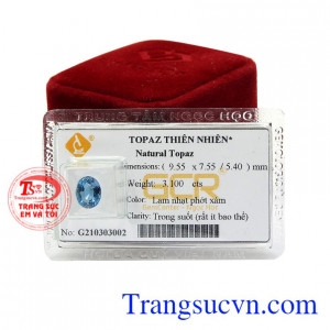 Đá Topaz là viên đá biểu tượng cho sự thông minh sắc đẹp, lòng chung thủy do vậy viên đá này được rất nhiều người yêu thích.