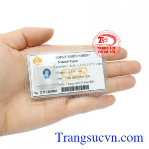 Do đó viên đá này được rất nhiều khách hàng yêu thích và lựa chọn gắn lên trang sức mang theo bên mình.