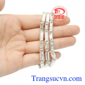 Dây chuyền bạc nam ấn tượng