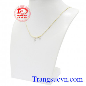 Dây chuyền nữ sao mai tinh tế, kiểu dáng nữ tính, hợp thời trang. 